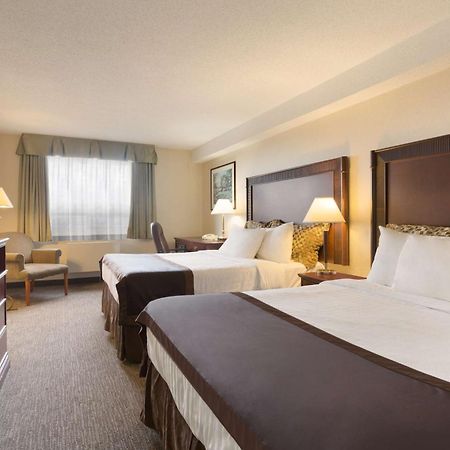 Travelodge Hotel By Wyndham Vancouver Airport Richmond Ngoại thất bức ảnh