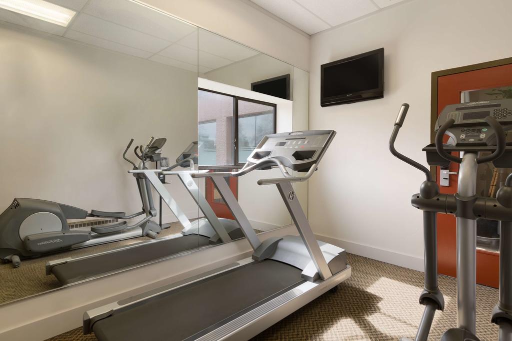 Travelodge Hotel By Wyndham Vancouver Airport Richmond Ngoại thất bức ảnh