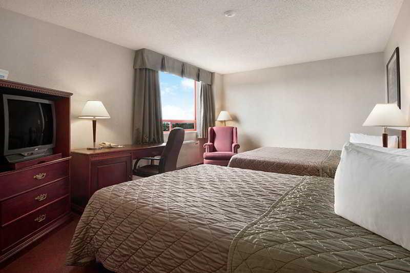 Travelodge Hotel By Wyndham Vancouver Airport Richmond Ngoại thất bức ảnh